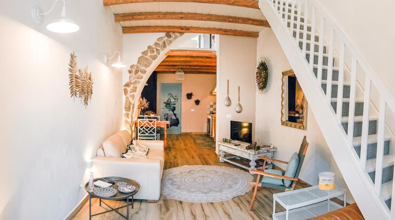 Cafiero House Downtown By Sicily In *